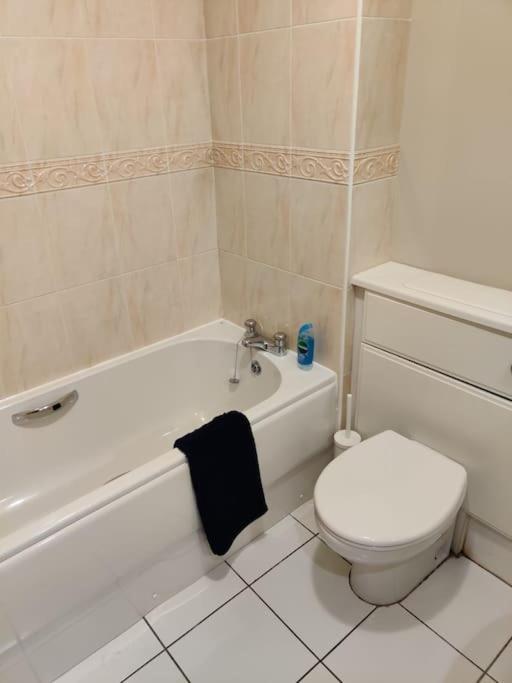 Next To The Palace And Royal Mile With Parking Edinburgh Ngoại thất bức ảnh